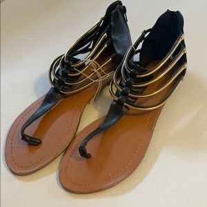 Brand new Joe Boxer flat sandals size 11M